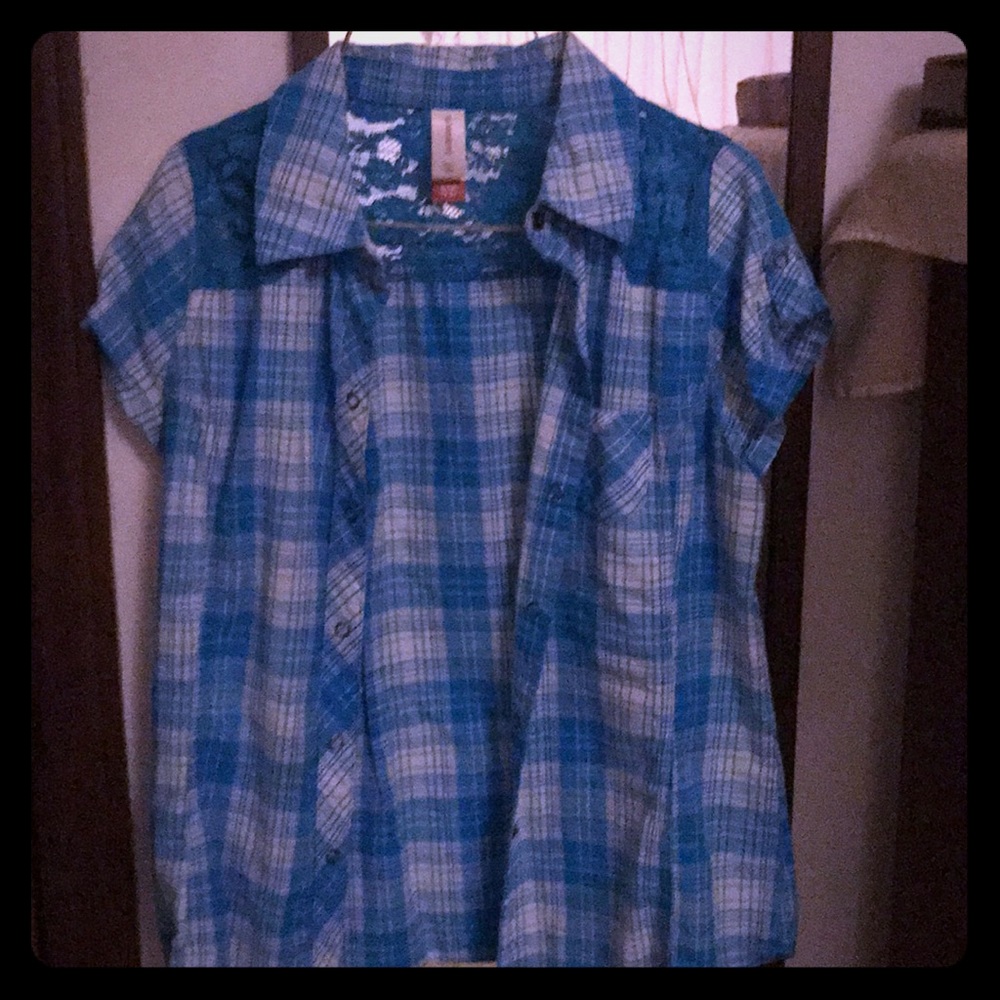 Button up shirt